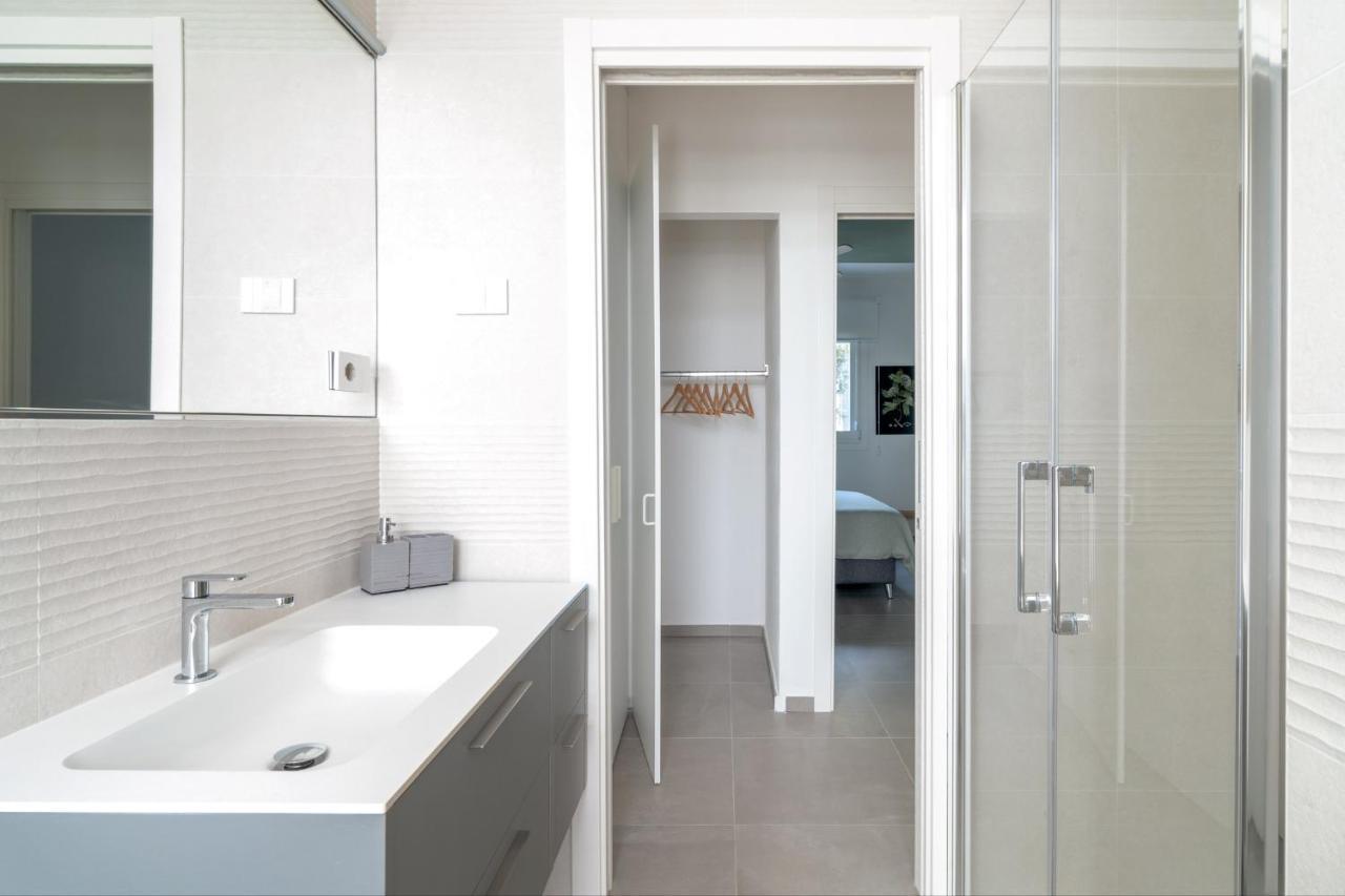 Louxory Accomodation Cagliari Apartment ภายนอก รูปภาพ