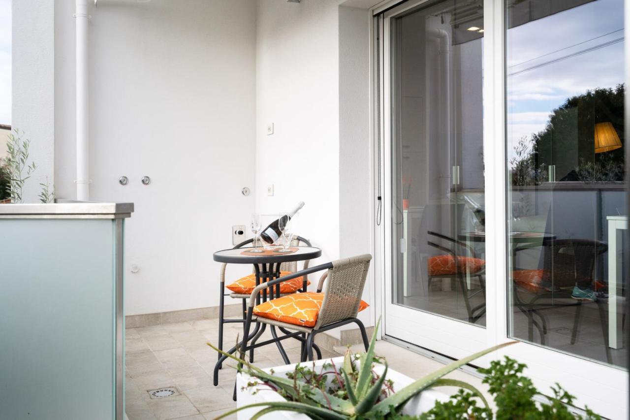 Louxory Accomodation Cagliari Apartment ภายนอก รูปภาพ